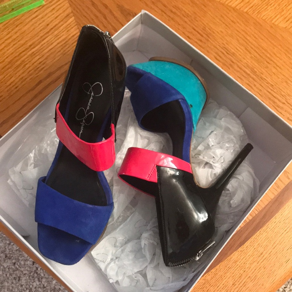 Jessica Simpson heels